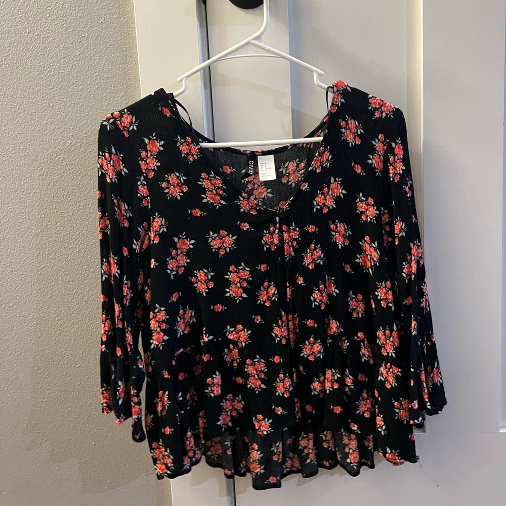 Floral half sleeve blouse